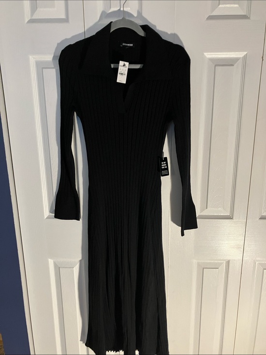 Express Dresses & Skirts - Express Black Ribbed Collared Long-Sleeve Midi Dress